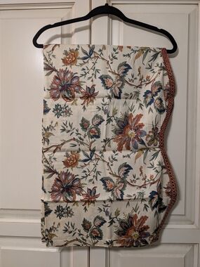 Waverly Felicite Floral Scalloped Valance